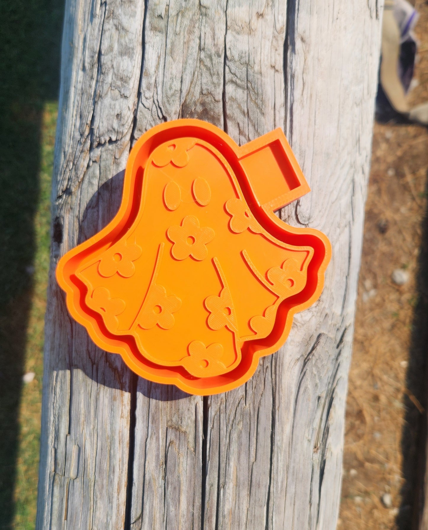 Ghost with flowers silicone mold